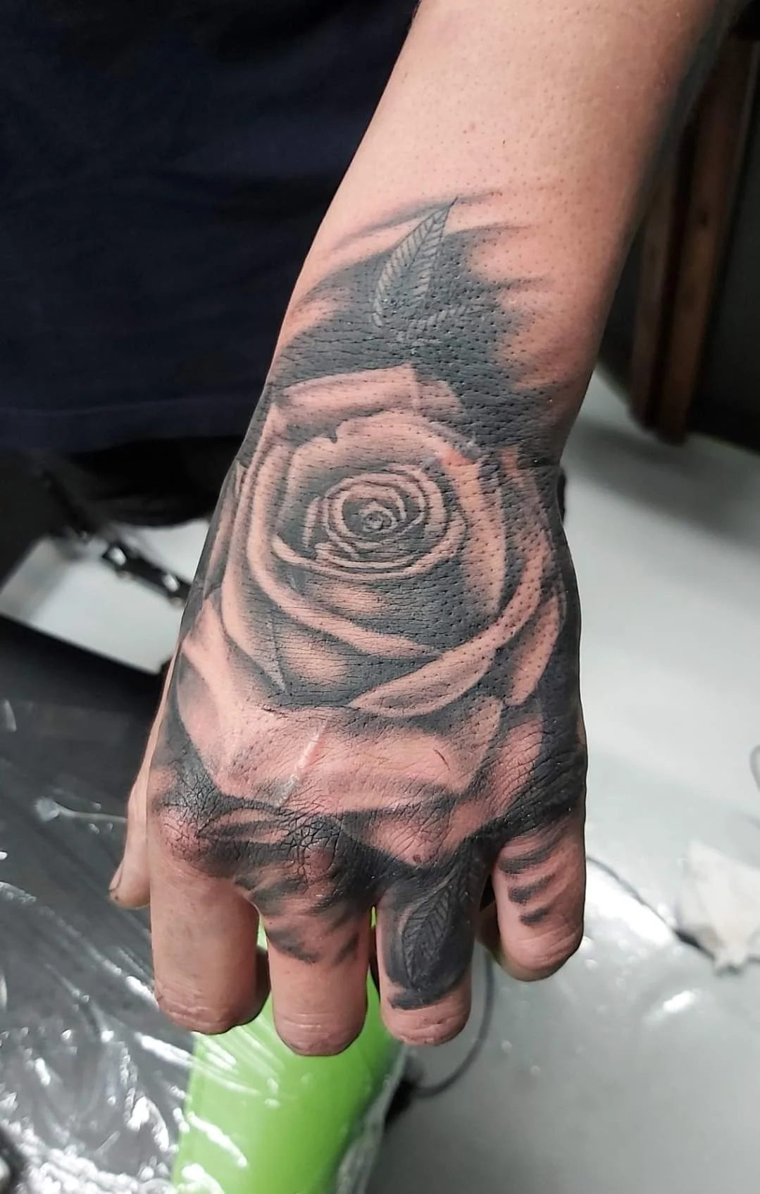 Stuck On You Tattoo Studio - 2